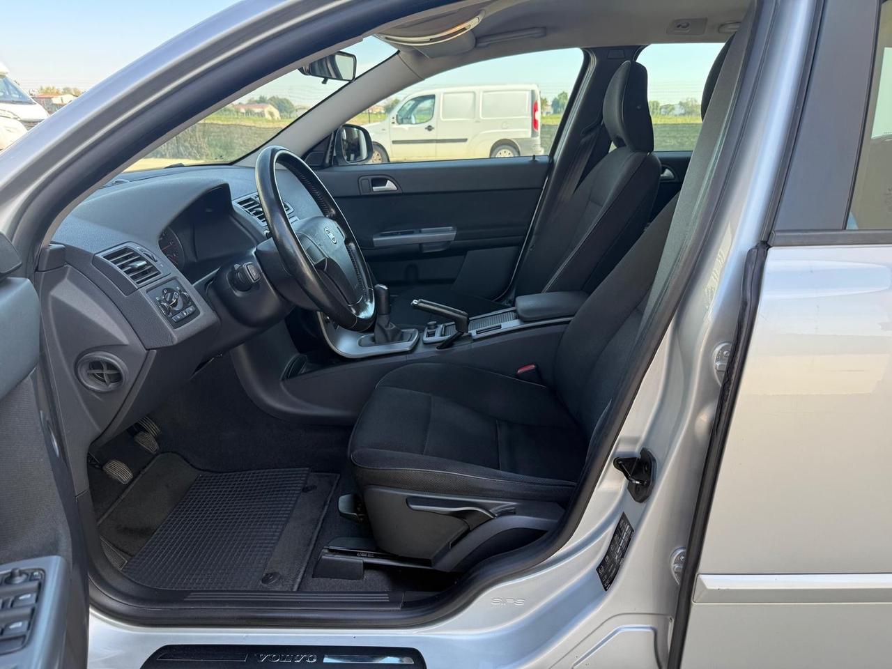 Volvo V50 D2 summum