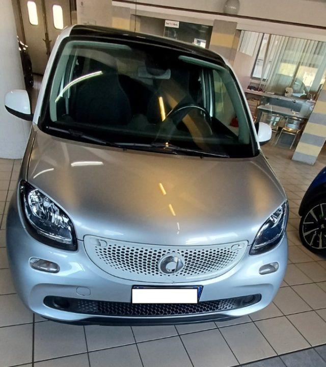 SMART ForFour 70 1.0 Passion