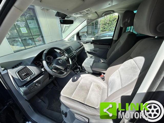 VOLKSWAGEN Sharan .