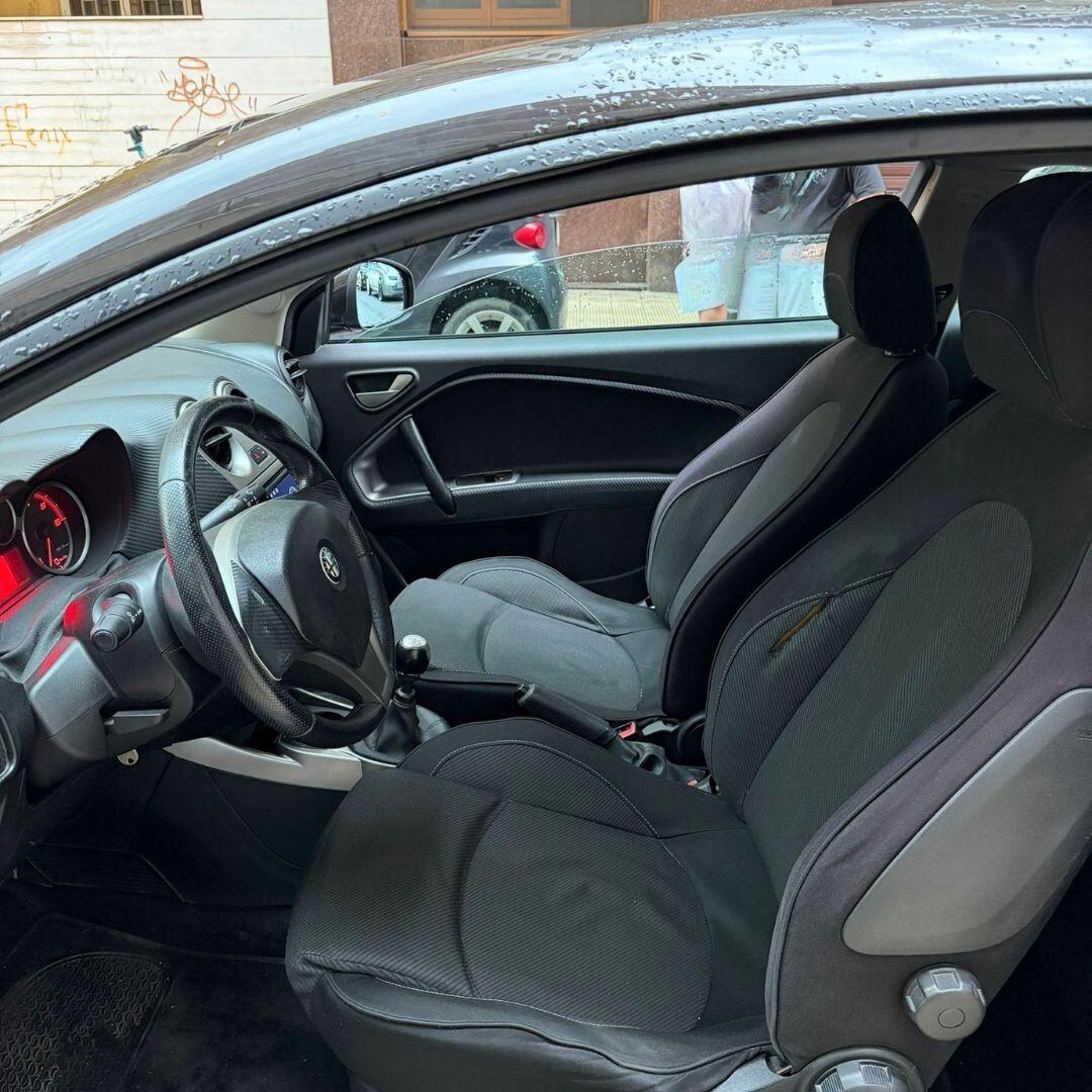 Alfa Romeo MiTo 1.6 JTDm - 120CV