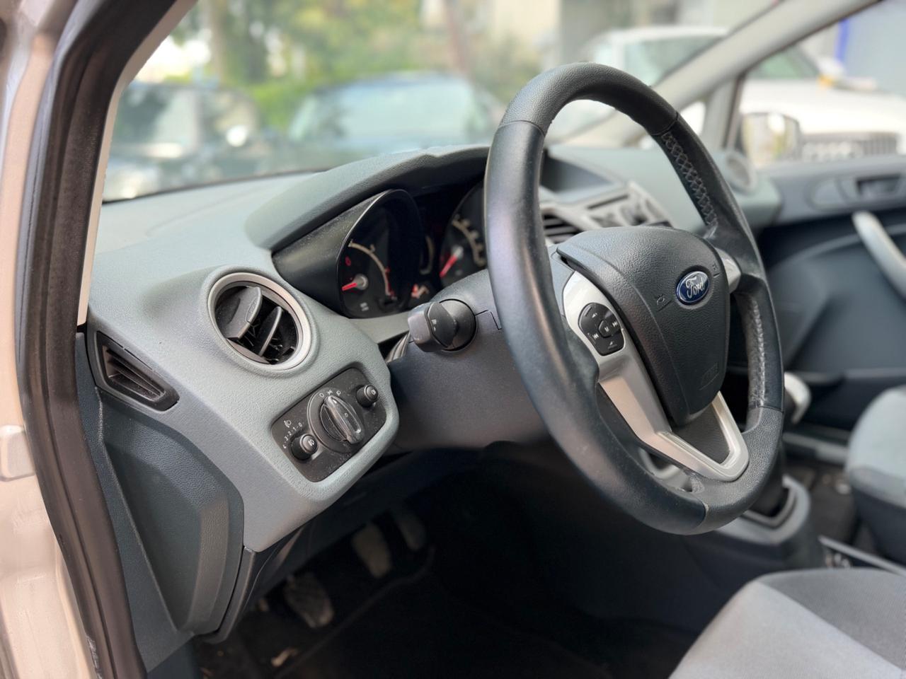 Ford Fiesta+ 1.2 82CV 5 porte 72.000 KM!!