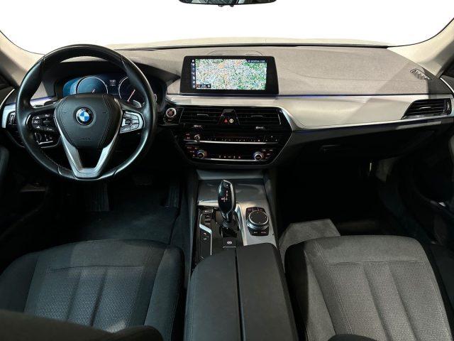 BMW 530 d xDrive 249CV Touring Business