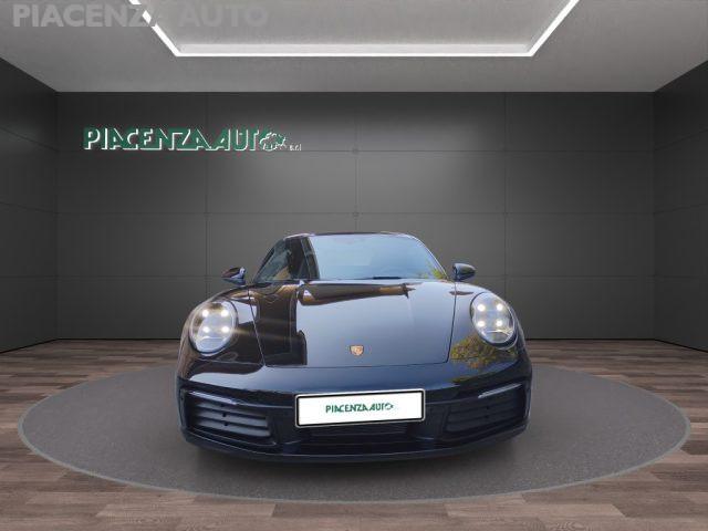 PORSCHE 992 Carrera