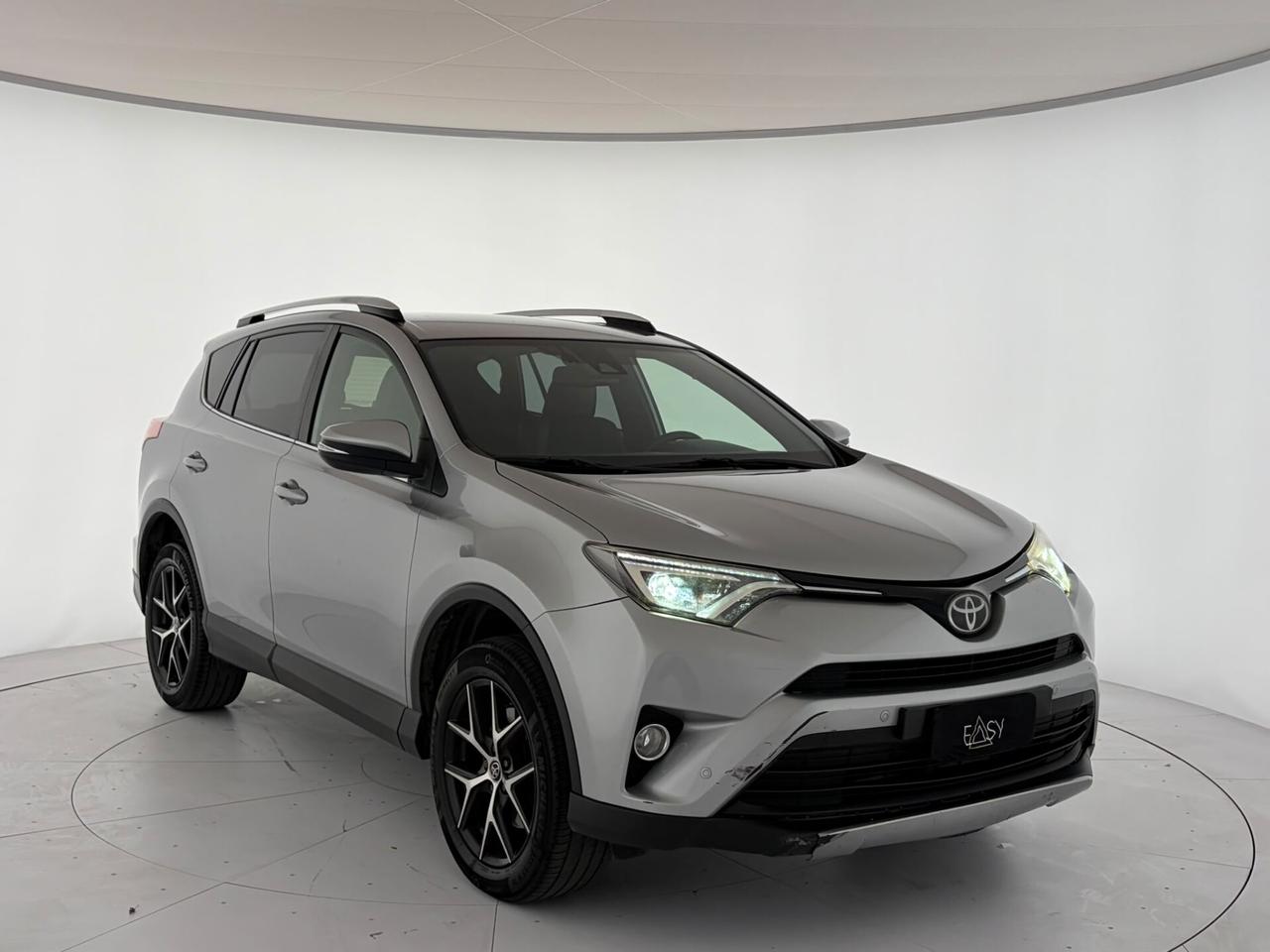 Toyota RAV4 2.0 D-4D 2WD Style