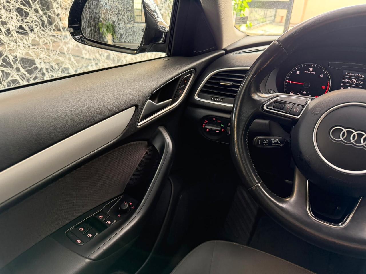 Audi Q3 2.0 TDI 150 CV Business