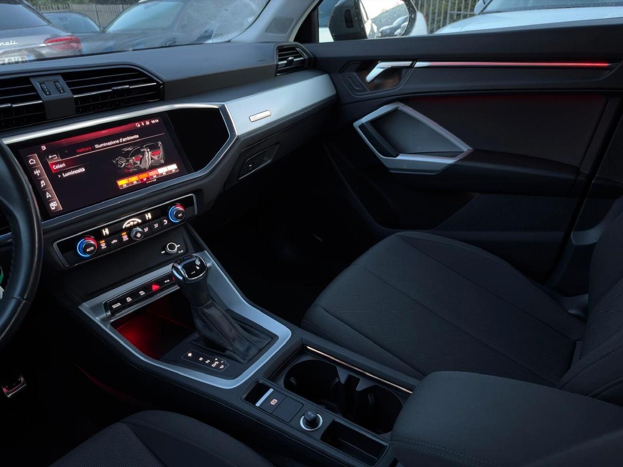 Audi Q3 35 TDI 150CV S tronic IDENTITY BLACK - S-LINE FULL - MY 21