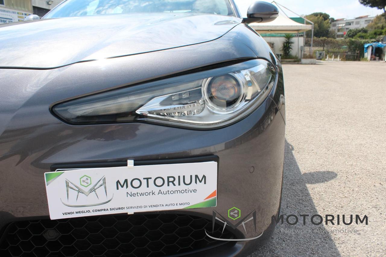 Alfa Romeo Giulia 2.2 TURBO DIESEL 190 CV AWD AUTOMATIC