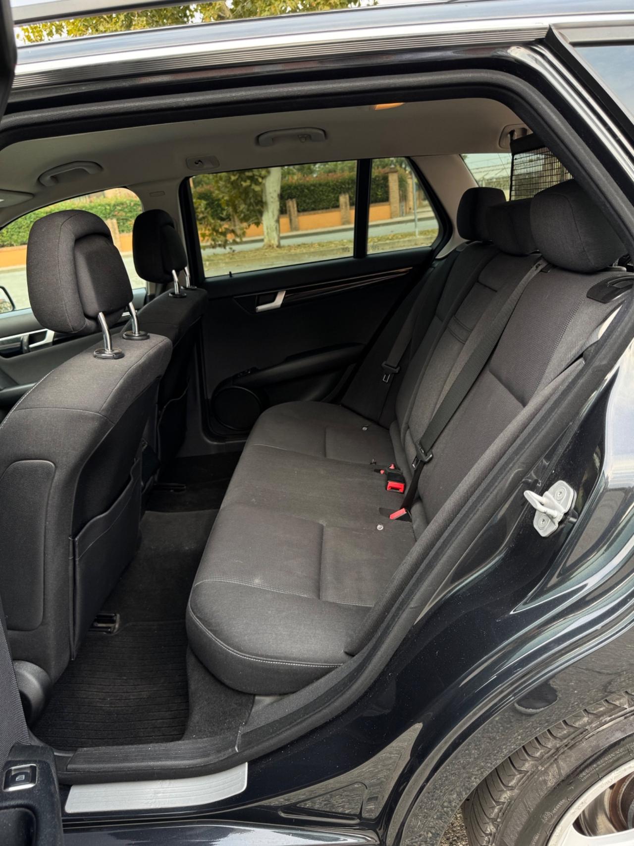 Mercedes-benz C 220 CDI S.W. BlueEFFICIENCY Elegance