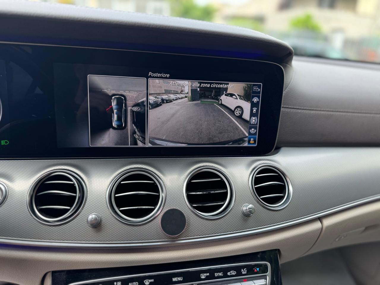 Mercedes-benz E 220 E 220 d Premium Plus solo Export