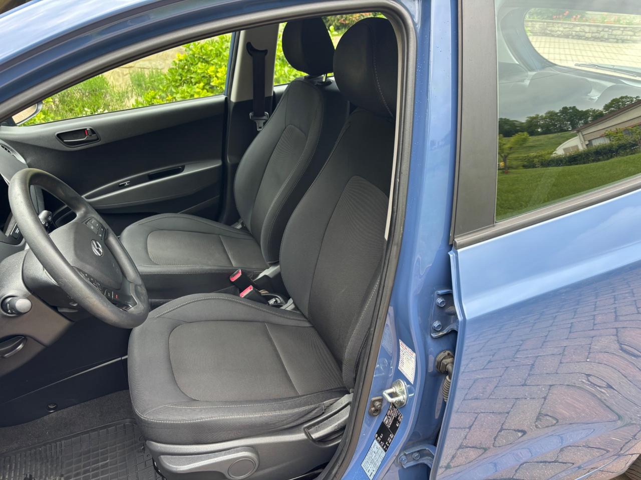 Hyundai i10 1.0 BENZINA 66 CV 5P