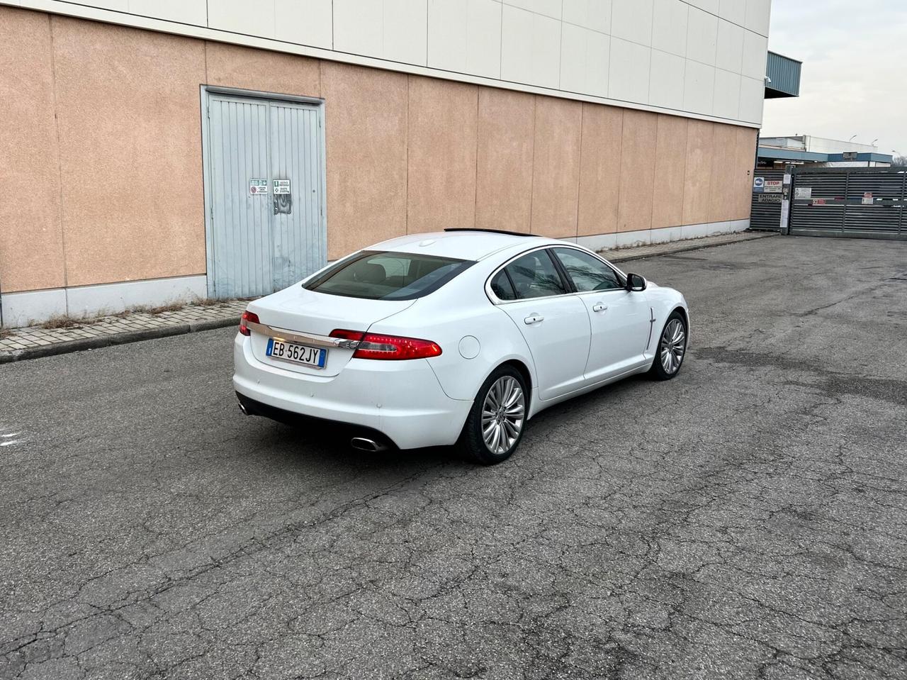 Jaguar XF 3.0 DS V6 Premium Luxury
