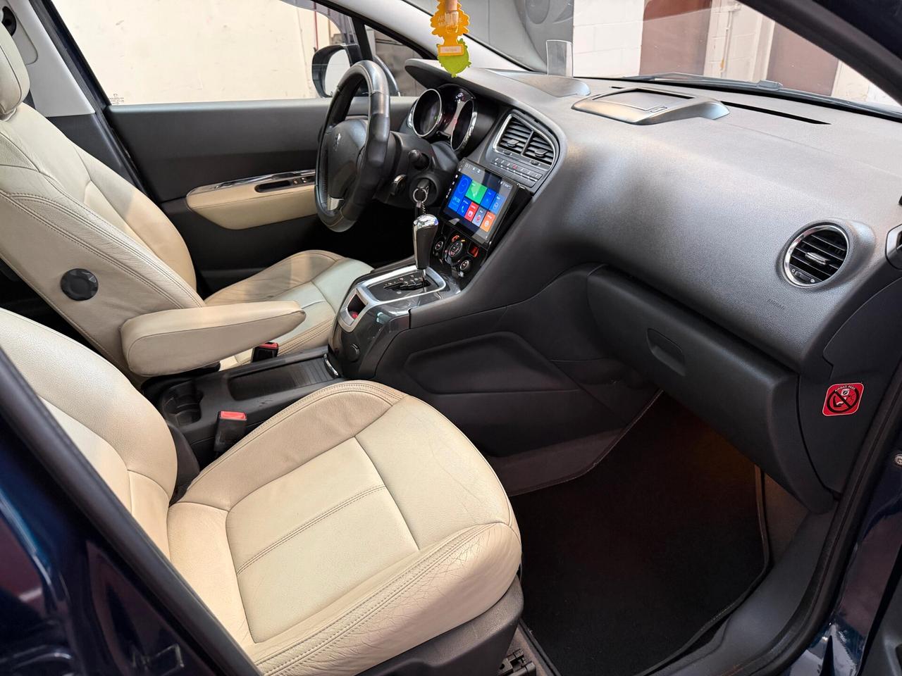 Peugeot 5008 2.0 HDi 163CV aut. Business TETTO PANORAMICO