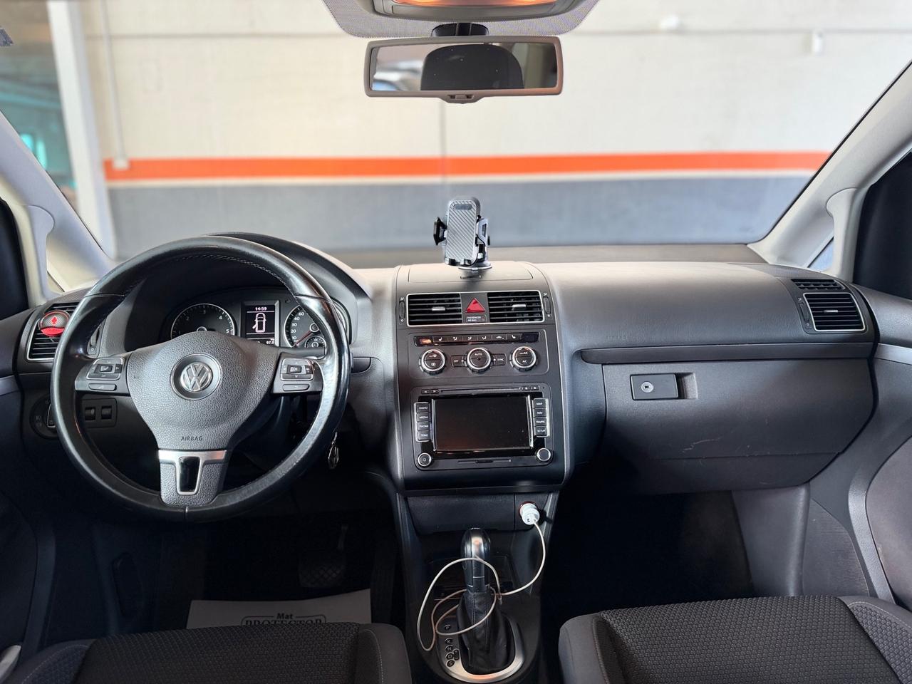 Volkswagen Touran 1.6 TDI DSG Comfortline 7 POSTI NEOPATENTATI