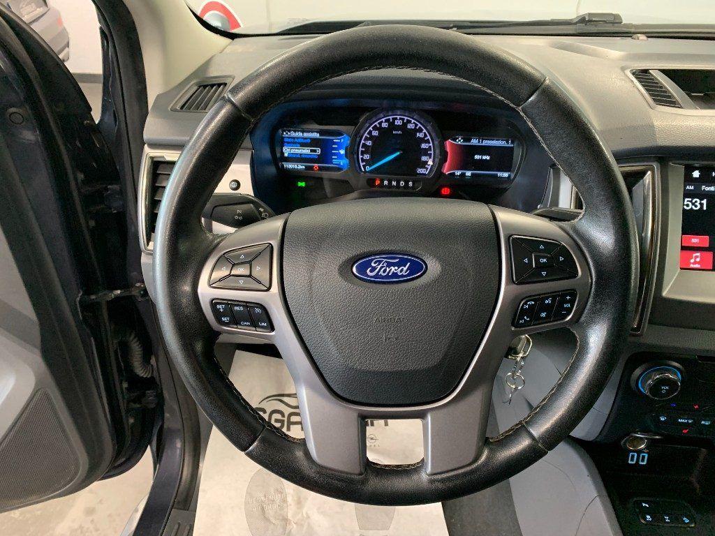 Ford Ranger Double Doppia Cabina Pick Up 4X4 5 Posti DC Limited AUT
