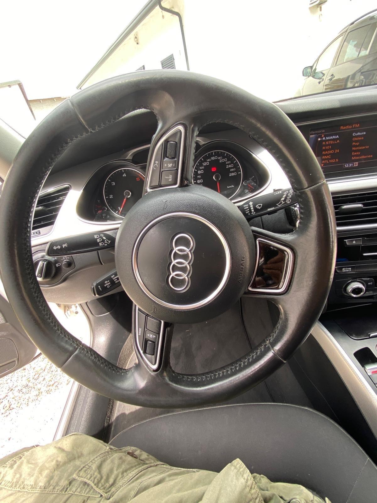 Audi A4 2.0 TDI clean diesel multitronic Ambiente