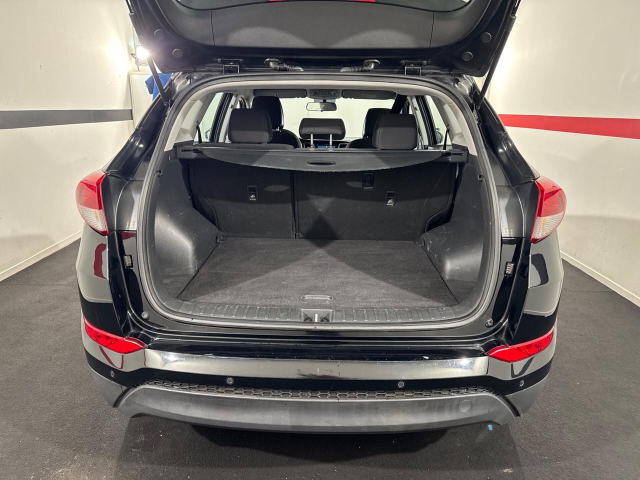 Hyundai Tucson 1.7 CRDi DCT Sound Edition X OPERATORI DEL SETTORE