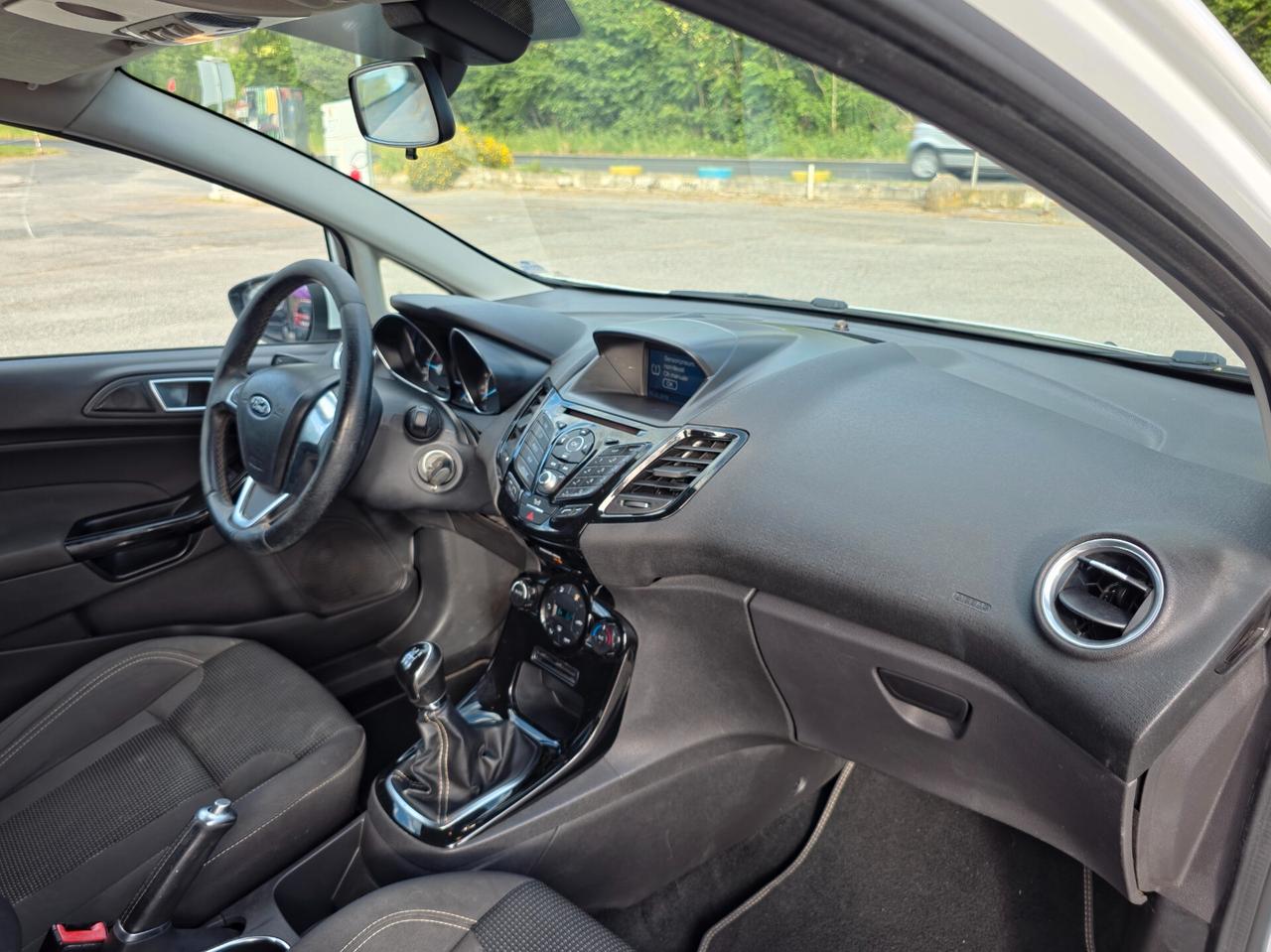 Ford Fiesta 1.5 TDCi 75CV 3 porte ST-Line 2017-E6B Manuale NEO