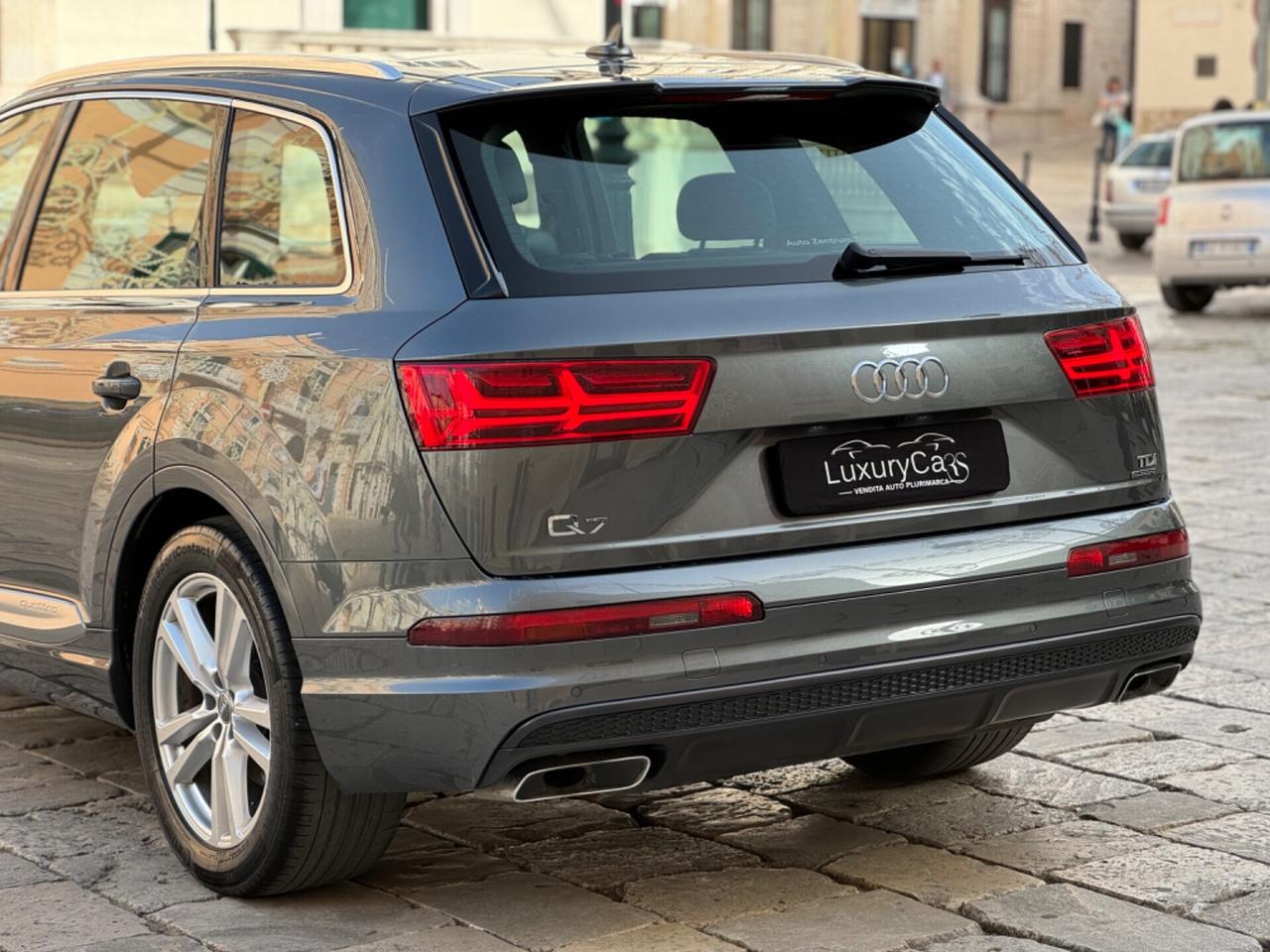 AUDI Q7 3.0Tdi 218 Cv QUATTRO S LINE EDITION