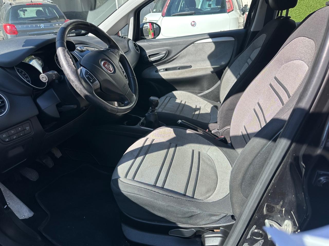 Fiat Punto Evo 1.2 5 porte BENZINA NEOPATENTATI