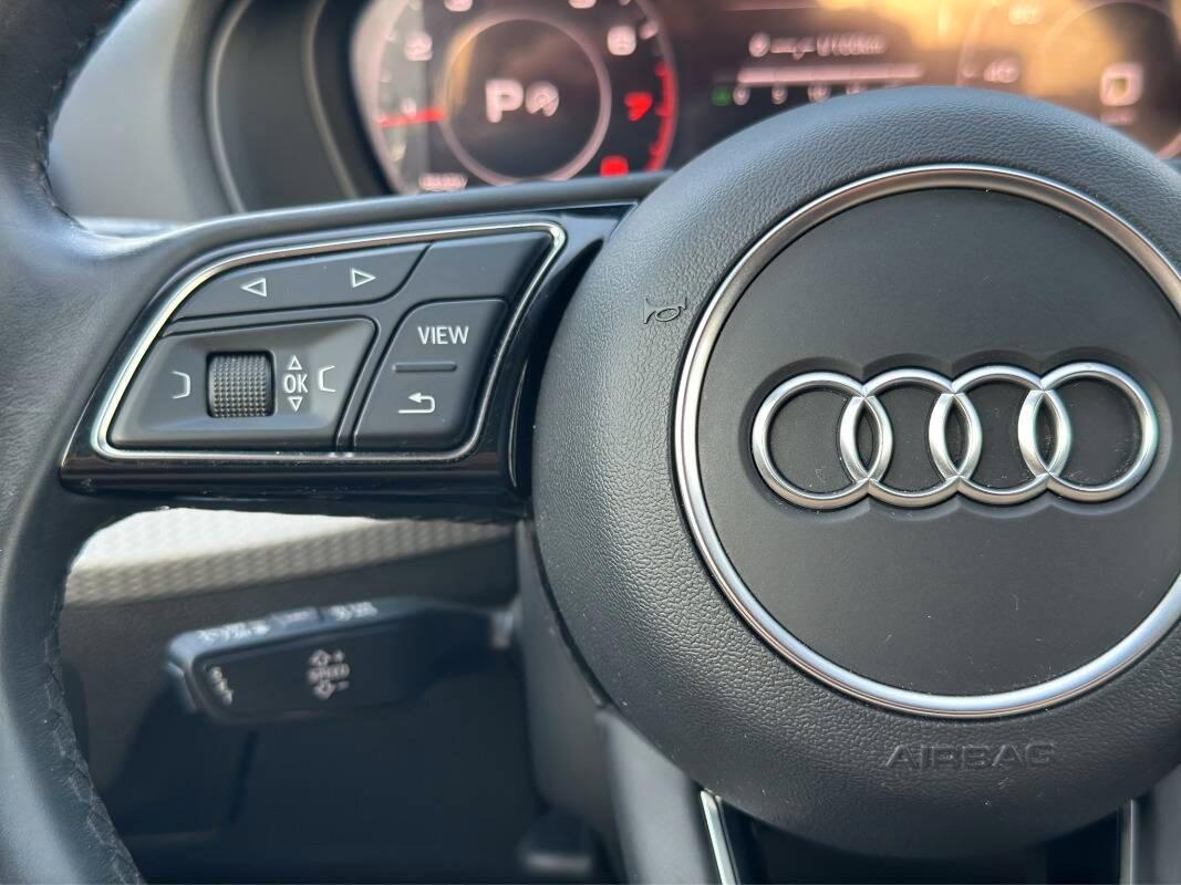 Audi Q2 35 1.5 tfsi Business AUTOMATICA E TELECAMERA