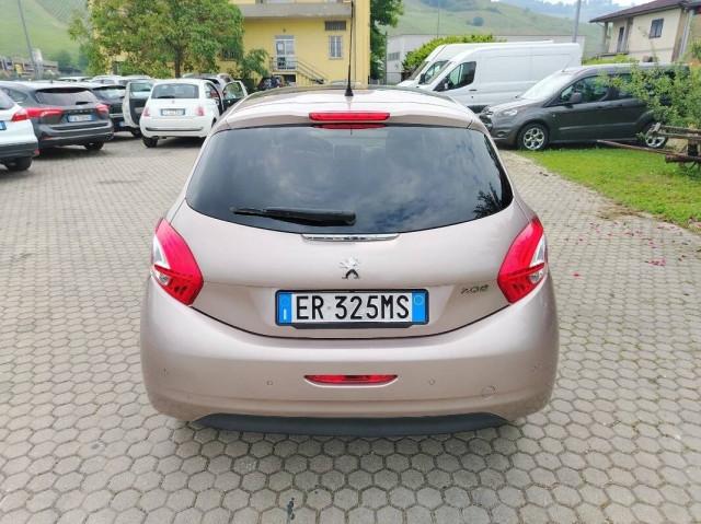 Peugeot 208 1.2 vti 12v Allure 5p
