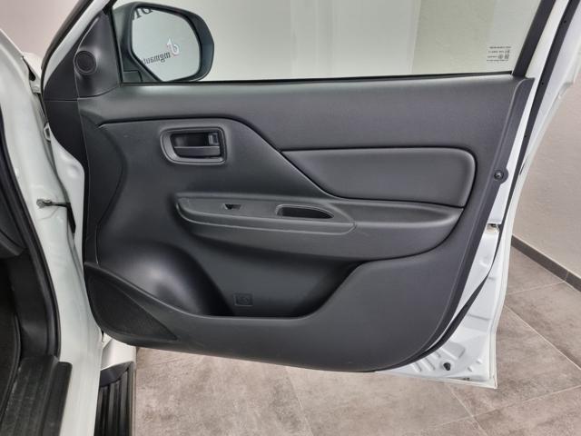 MITSUBISHI L200 2.3 D Double Cab 4x4 Easy Select Invite Connect