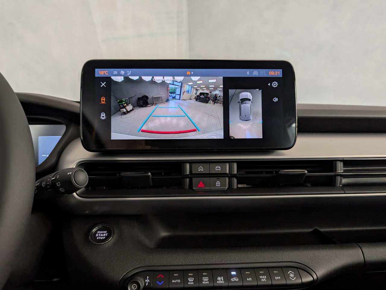 Jeep Avenger 1.2 Turbo E-Hybrid 110cv eDCT6 Altitude