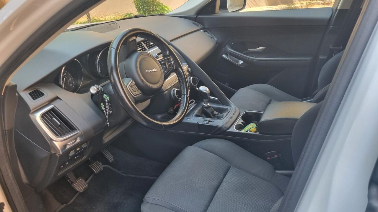 Jaguar E-Pace 2.0D 150 CV R-Dynamic SE