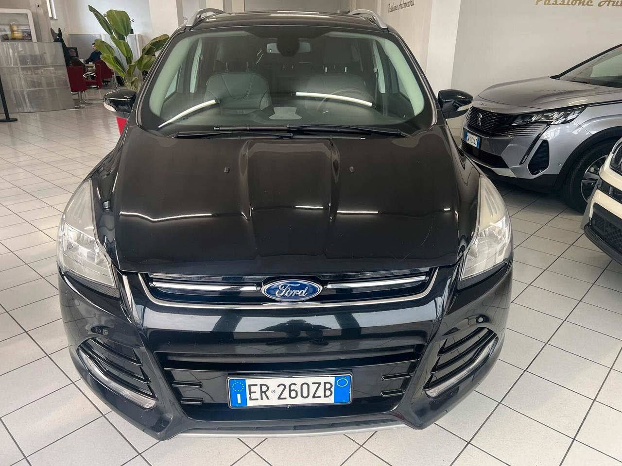 Ford Kuga 2.0 TDCI 140 CV 4WD Titanium