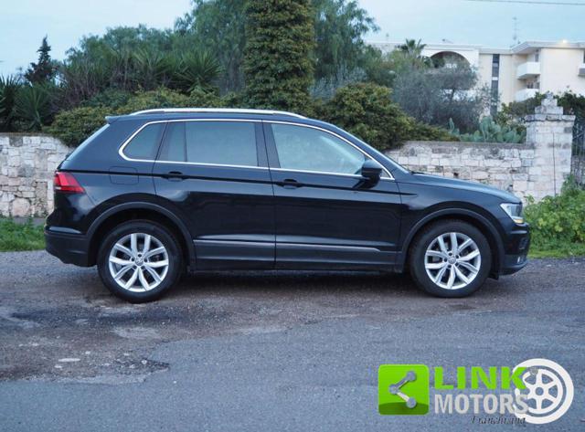 VOLKSWAGEN Tiguan 2.0 TDI SCR DSG Business BlueMotion