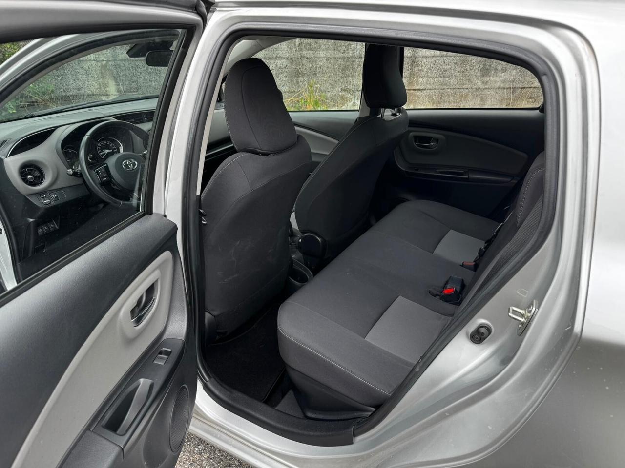 Toyota Yaris 1.5 Hybrid 5 porte Active