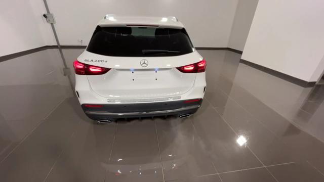 MERCEDES-BENZ GLA 200 d Automatic AMG Line Advanced Plus Digital