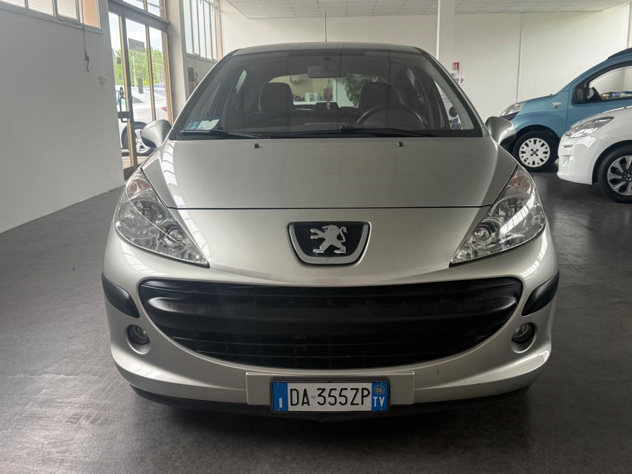 Peugeot 207 1.4 88CV 5p. XS 87.000km