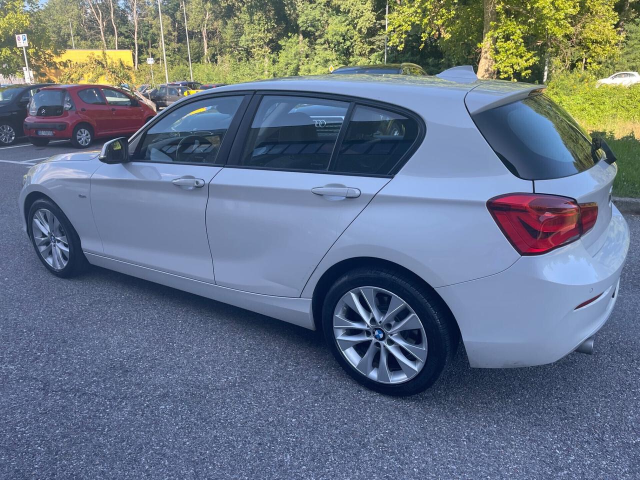 Bmw 116 116d 5p. Urban life*Automatik*Neopatentati*Cerchi*Navi*