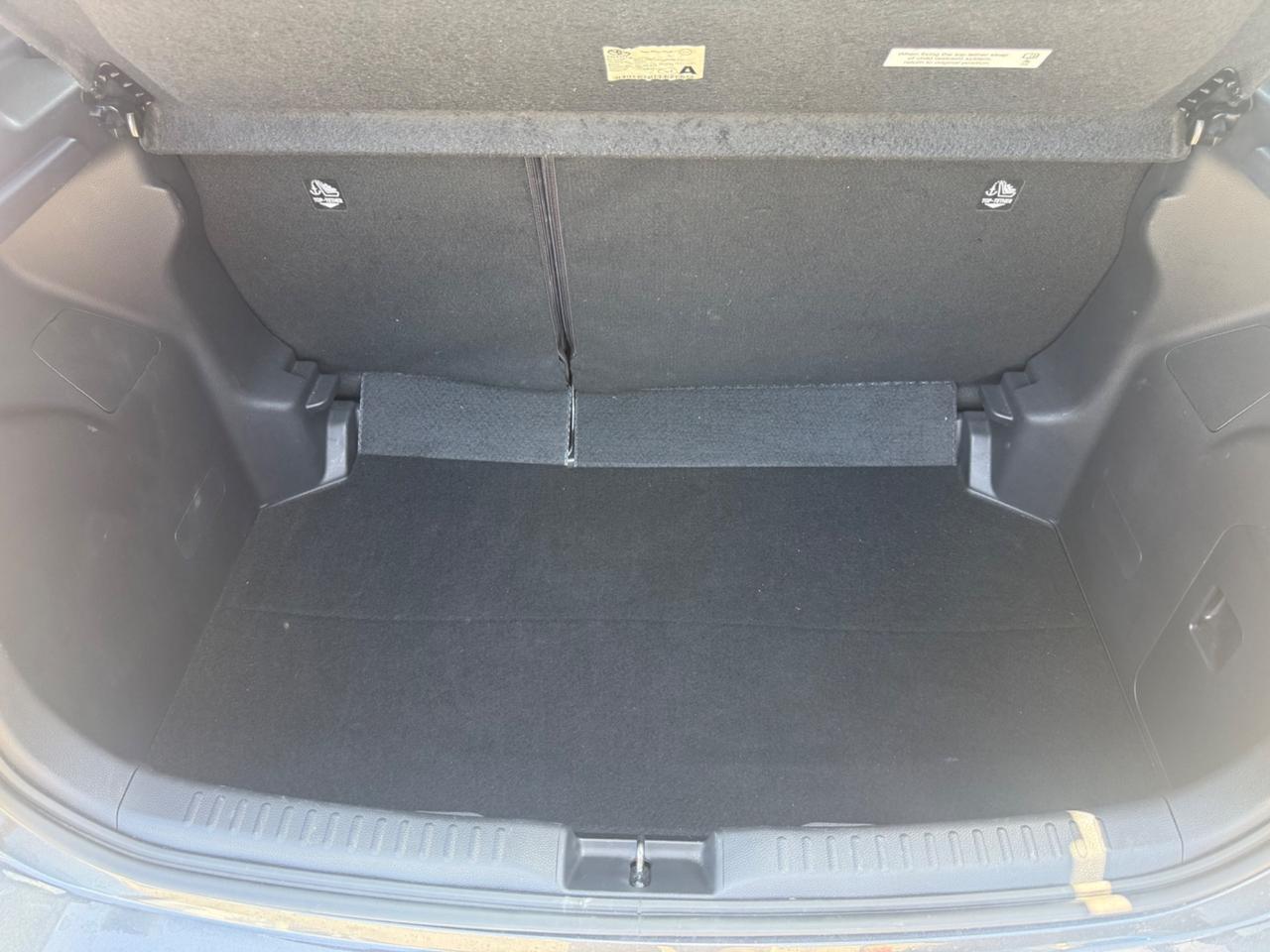 Toyota Yaris 1.5 Hybrid 5 porte Business