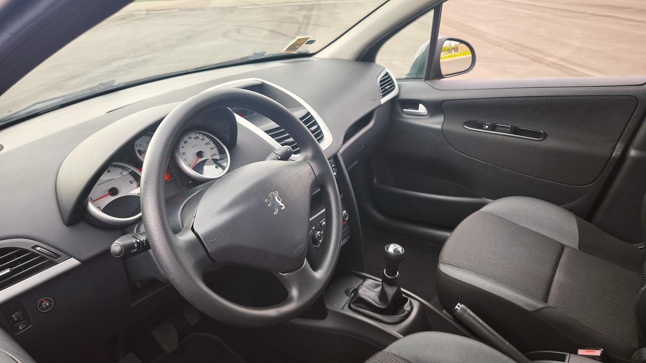 Peugeot 207 Access ECO impiano GPL