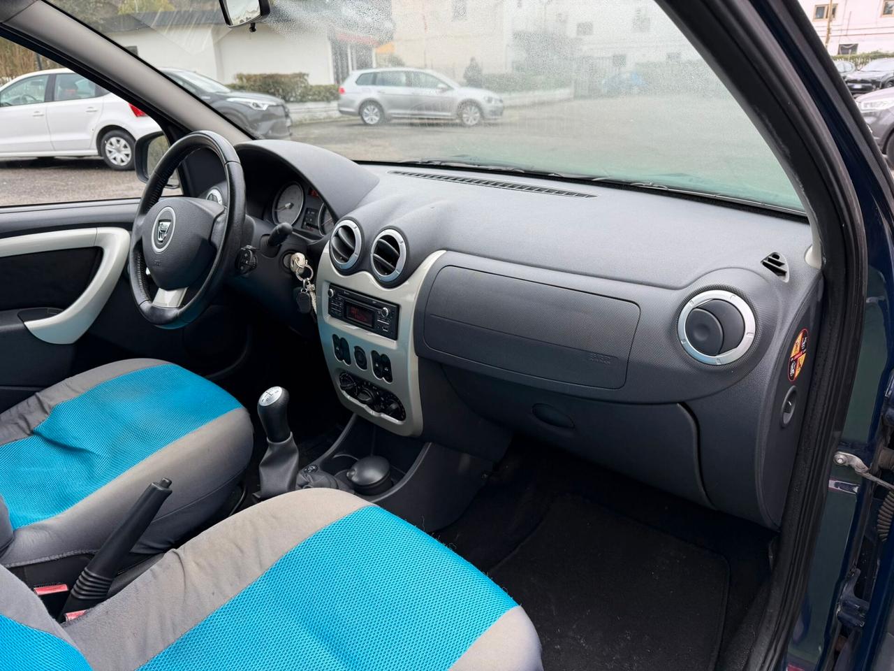 Dacia Sandero 1.2 16V GPL 75CV Embleme