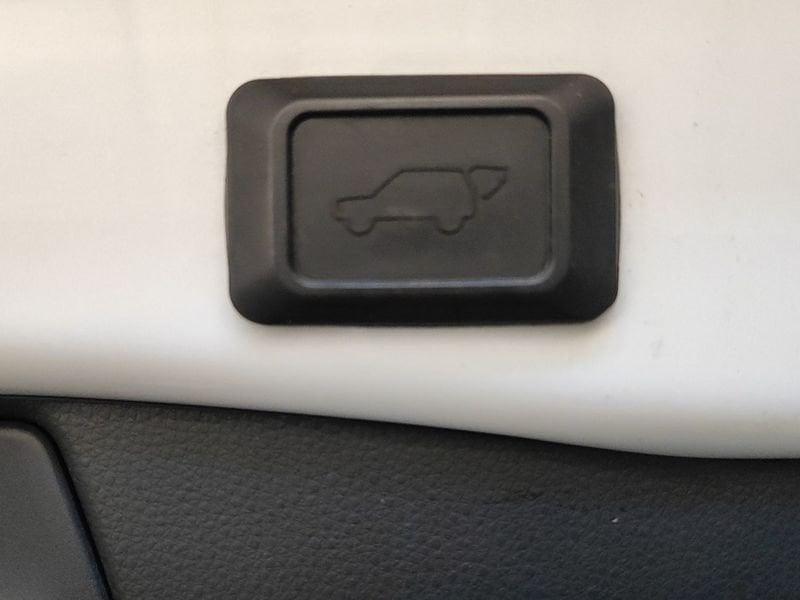 Toyota RAV4 2.5 HV (222CV) E-CVT AWD-i Style + SISTEMA AUDIO JBL