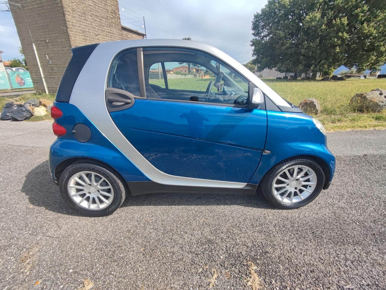 Smart ForTwo 1000 52 kW coupé pure