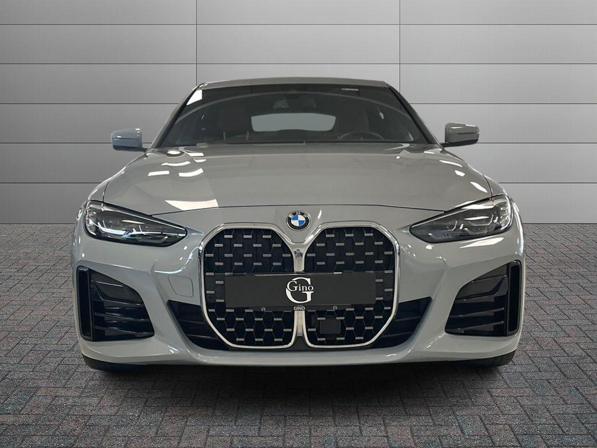 BMW Serie 4 G26 2021 Gran Coupe - 420d Gran Coupe mhev 48V Msport auto