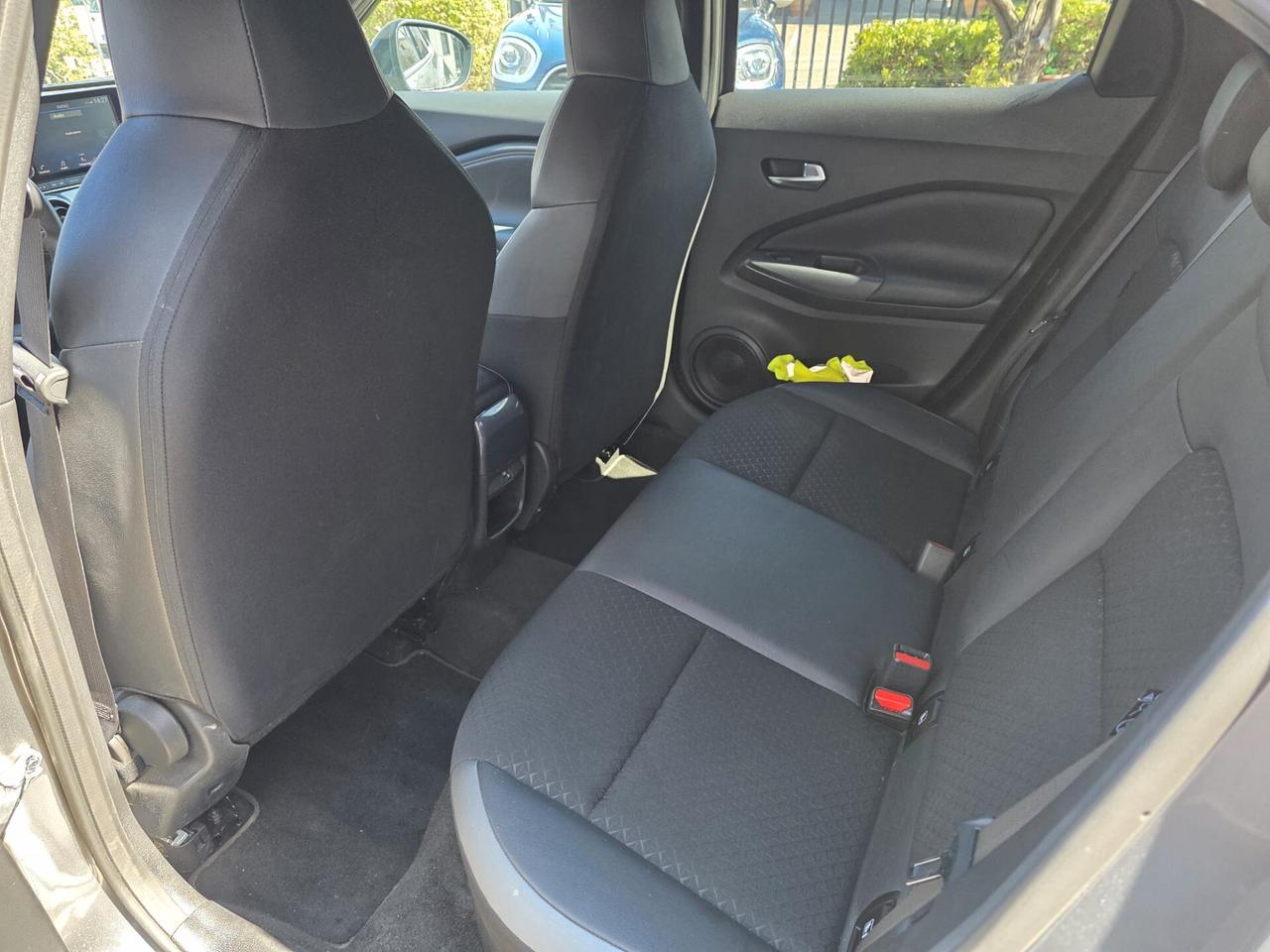 Nissan Juke 1.0 DIG-T 114 CV N-Connecta