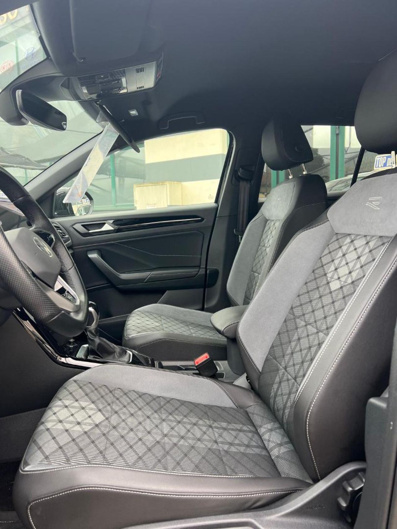 Volkswagen T-Roc 2.0 tdi R-Line 115cv