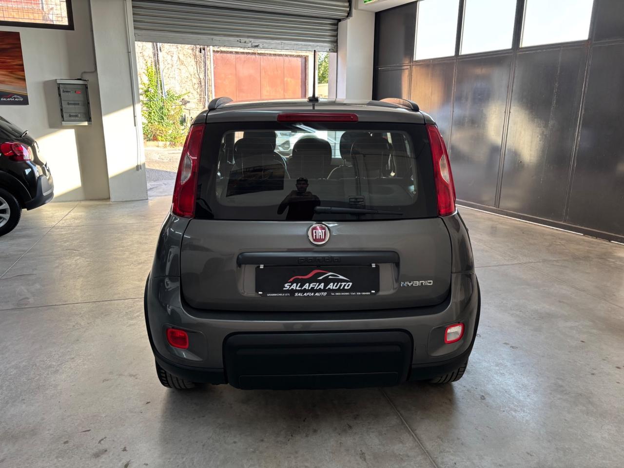 Fiat Panda 1.0 FireFly S&S Hybrid Garmin