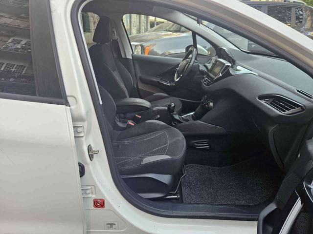 PEUGEOT 208 1° serie 1.2 VTi 82 CV 5 porte Active