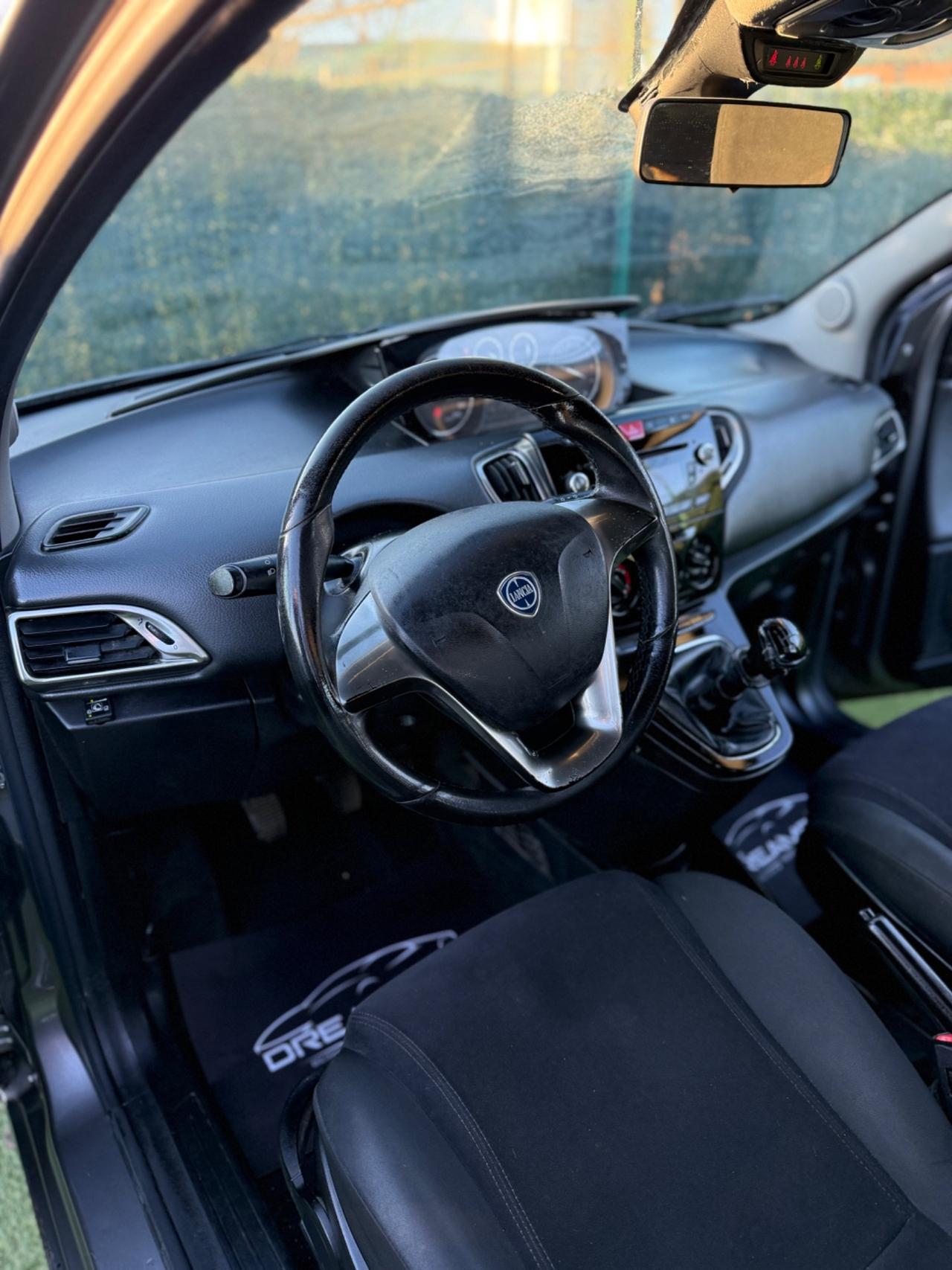 Lancia YPSILON 2013 1.2 GPL NEOPATENTATI