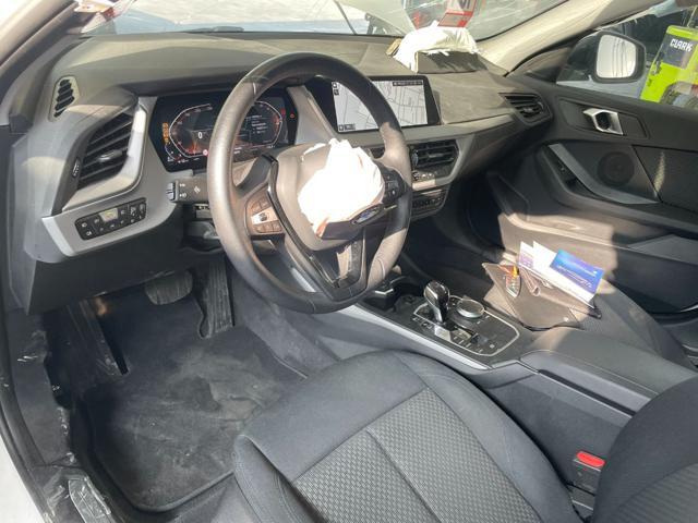 BMW 118 D 5P. BUSINESS ADVANTAGE