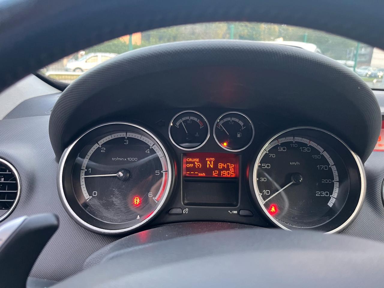 Peugeot 308 1.6 8V e-HDi 112CV Stop&Start robotiz. SW Active