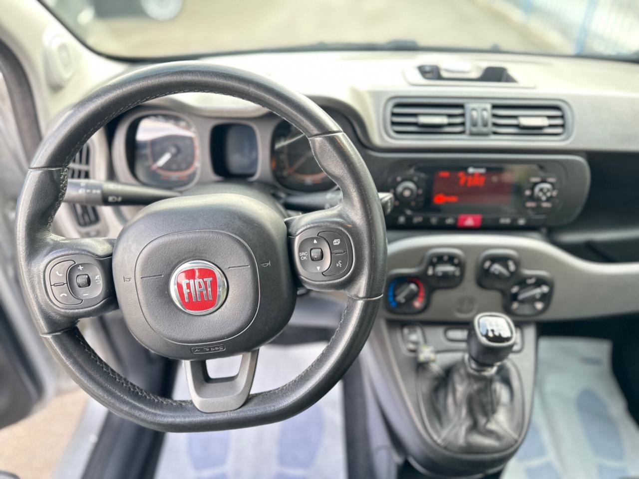 Fiat Panda 1.2 EasyPower GPL Lounge 5 posti con gancio traino estraibile