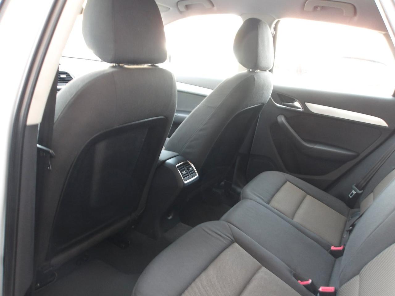 Audi Q3 2.0 tdi 140cv