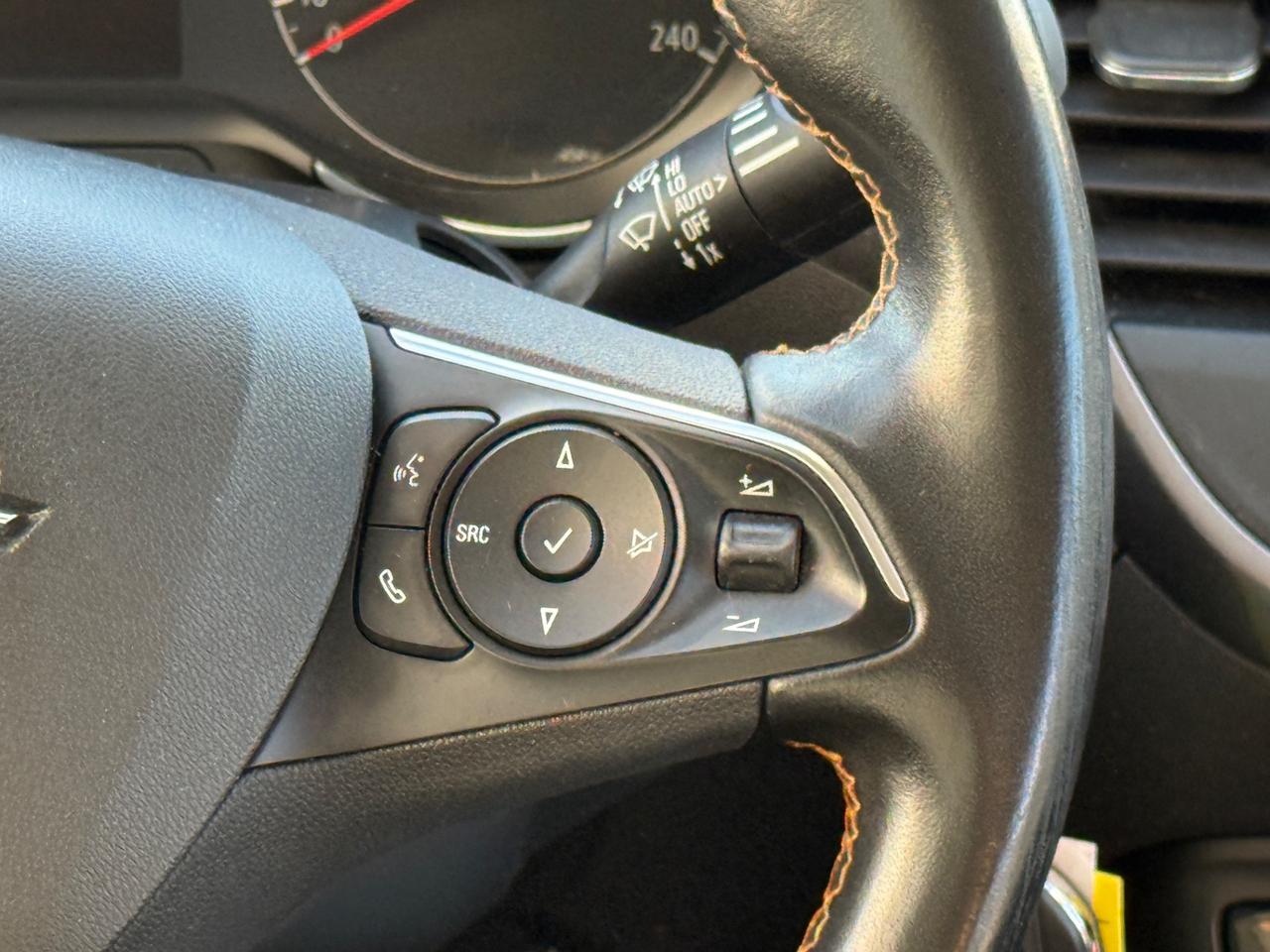 Opel Crossland X 1.2|NEOPATENTATI